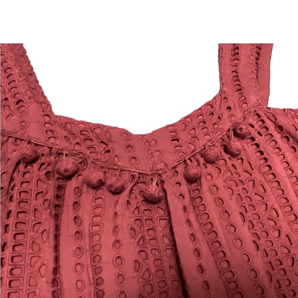 Sundance Square Neck Sugar Dance Textured Eyelet Pom Pom Tassle Tank - Picture 4 of 8